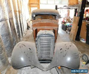 1933 Ford Victoria