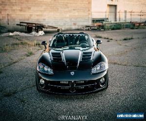 2004 Dodge Viper