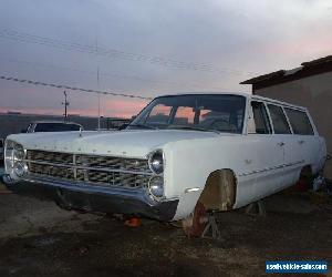 1967 Plymouth Fury 3 row - 9 passenger