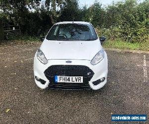 2014 ford fiesta ST white, stage 3 peron, only 35k miles, 2 keys, 