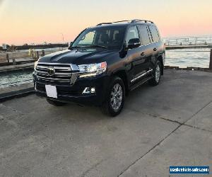 2017 Toyota Land Cruiser