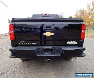 2014 Chevrolet Silverado 1500 4x4 Crew Cab 6.5 ft. box 153.5 in. WB High Country