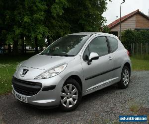 Peugeot 207 1.4 16v 90 ( a/c ) S