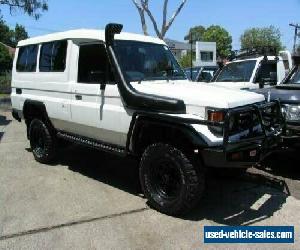 2002 Toyota Landcruiser HZJ78R (4x4) 3 Seat White Manual 5sp M TroopCarrier