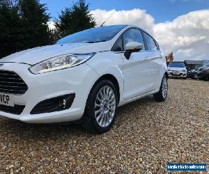 Ford Fiesta 1.0 eco boost auto power shift . Titanium 