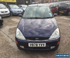 FORD FOCUS 1.8 GHIA 2000V