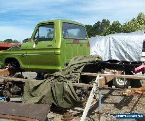 collector car 76 Ford F100 ute