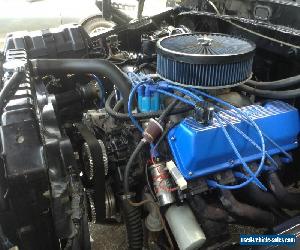 Ford F100 (1974) Ute Automatic (4.1L - Carb) Seats