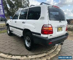 2000 Toyota Landcruiser FZJ105R GXL White Automatic A Wagon