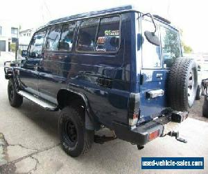 1996 Toyota Landcruiser HZJ75RV (4x4) 11 Seat Blue Manual 5sp M TroopCarrier