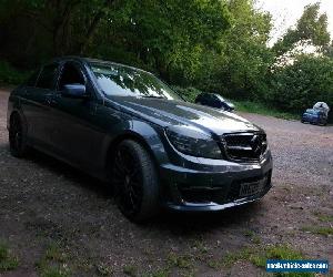 2009 Mercedes C63 AMG Replica