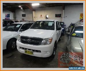 2006 Toyota Hilux GGN15R 06 Upgrade SR White Automatic 5sp A Dual Cab Pick-up