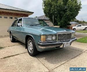 wb holden statesman