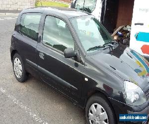 RENAULT CLIO 1.2 8v