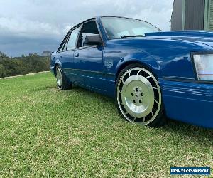 1985 Holden Calais VK Sedan 4dr Auto 3sp 5.0 Blue Automatic A Sedan