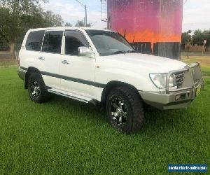 2004 Toyota Landcruiser HDJ100R Kakadu (4x4) White Automatic 5sp A Wagon for Sale