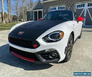 2017 Fiat 124 Spider Abarth