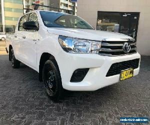 2017 Toyota Hilux GGN120R SR White Automatic 6sp A Dual Cab Utility