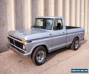 1977 Ford F-100 F-100 Custom Half-ton Pickup Truck