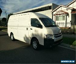 2015 Toyota HiAce KDH221R White Automatic A Van for Sale