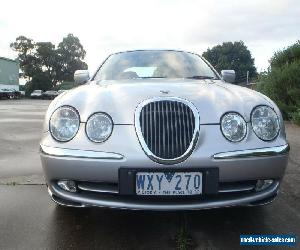 JAGUAR S-TYPE - 3 LTR, VERY LOW KLMS, 5 SPEED MANUAL,