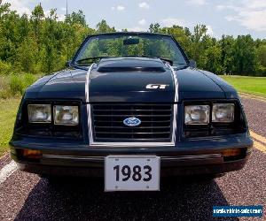 1983 Ford Mustang 2 Dr Convertible