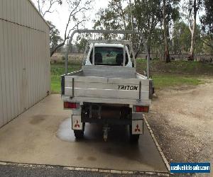 Mitsubishi triton utility 2009