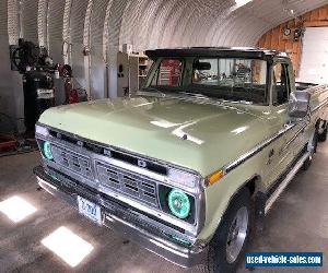 Ford: F-250 XLT Camper Special