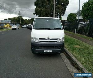 2006 Toyota HiAce TRH201R LWB White Automatic 4sp A Van