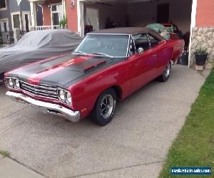 Plymouth: Road Runner HO