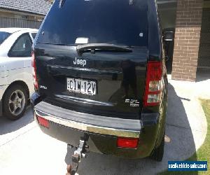 Jeep Grand Cherokee (4x4) (2005) 4D Wagon Automatic (5.7L - Multi...