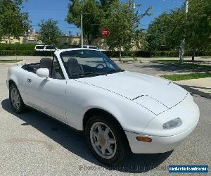 1991 Mazda MX-5 Miata Roadster Convertible