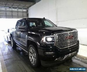 2018 GMC Sierra 1500 4x4 Denali 4dr Crew Cab 5.8 ft. SB