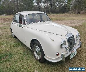 1968 DAIMLER