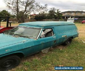 Holden HQ panel van (no windows)