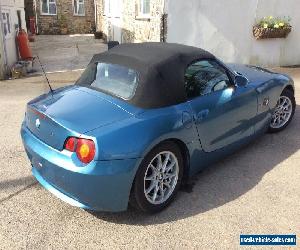 BMW Z4 2.2i automatic. 2004 convertible.