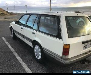 Holden VL Commodore Berlina Wagon