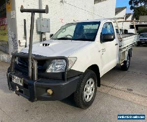 TURBO DIESEL 4X4 - 2010 TOYOTA HILUX Manual