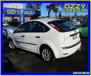 2005 Ford Focus LR CL White Manual 5sp M Hatchback