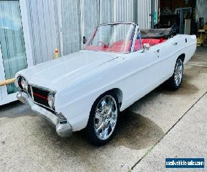 Classic 1968 Ford Galaxie V8 4 door Convertible suit project or restoration. 