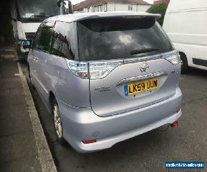 Toyota Estima Hybrid 8 Seats 