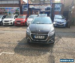 Peugeot 208 signature 1.2 petrol 5dr hatchback for Sale