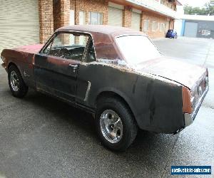 FORD MUSTANG FACTORY V8,1965 RUNS WELL.