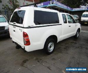 2012 Toyota Hilux GGN15R MY12 SR White Automatic 5sp A Extracab