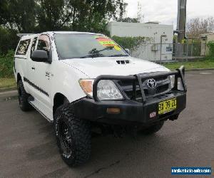 2007 Toyota Hilux KUN26R MY08 SR White Manual 5sp M 2D CAB CHASSIS