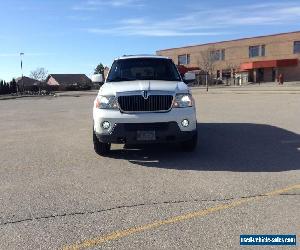 2004 Lincoln Navigator