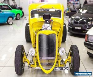 1934 Ford Hot Rod . Yellow Automatic A