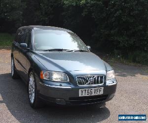 Volvo V70 2.4 2006MY D5 SE 55 PLATE FULL MOT.