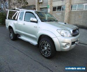 2009 Toyota Hilux KUN26R 09 Upgrade SR5 (4x4) Silver Manual 5sp M Extracab