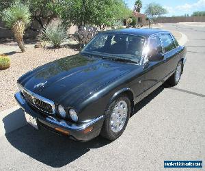 Jaguar: XJ8 Base